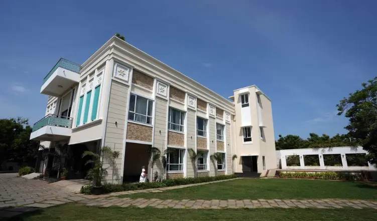 Chennai Convention Centre, Vettuvankeni, Chennai